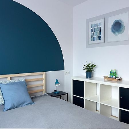 Shape&Color Premium Hostel วอร์ซอ ภายนอก รูปภาพ