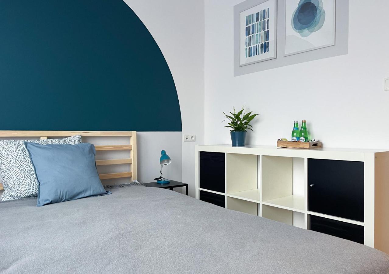 Shape&Color Premium Hostel วอร์ซอ ภายนอก รูปภาพ