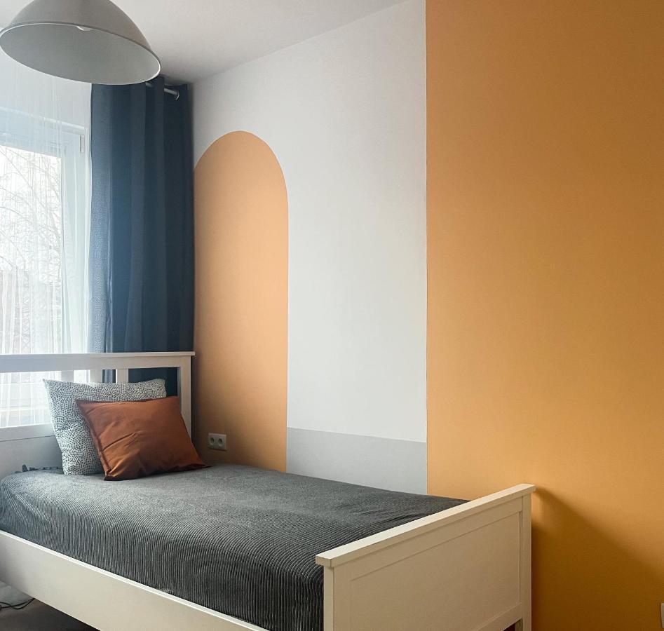 Shape&Color Premium Hostel วอร์ซอ ภายนอก รูปภาพ