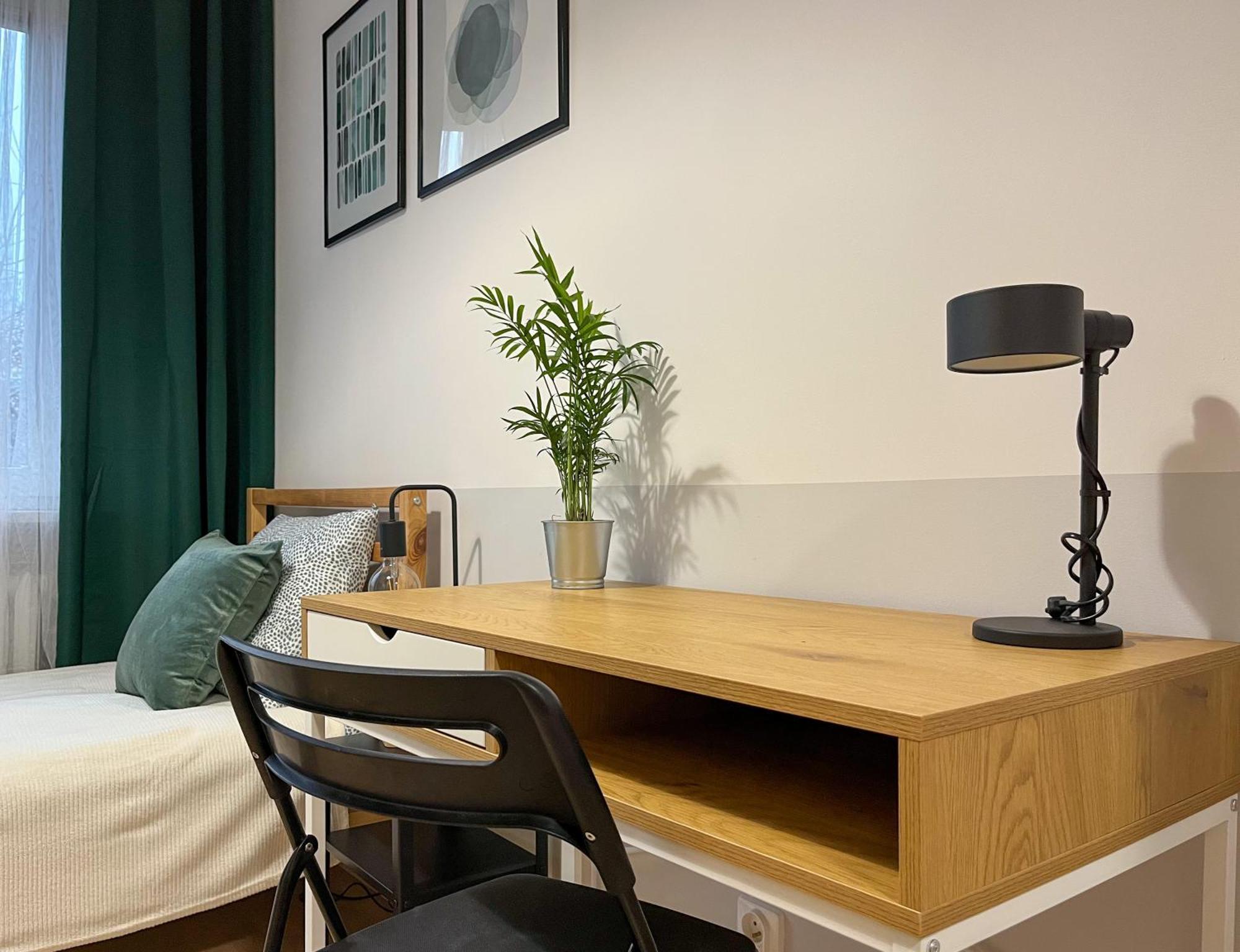 Shape&Color Premium Hostel วอร์ซอ ภายนอก รูปภาพ