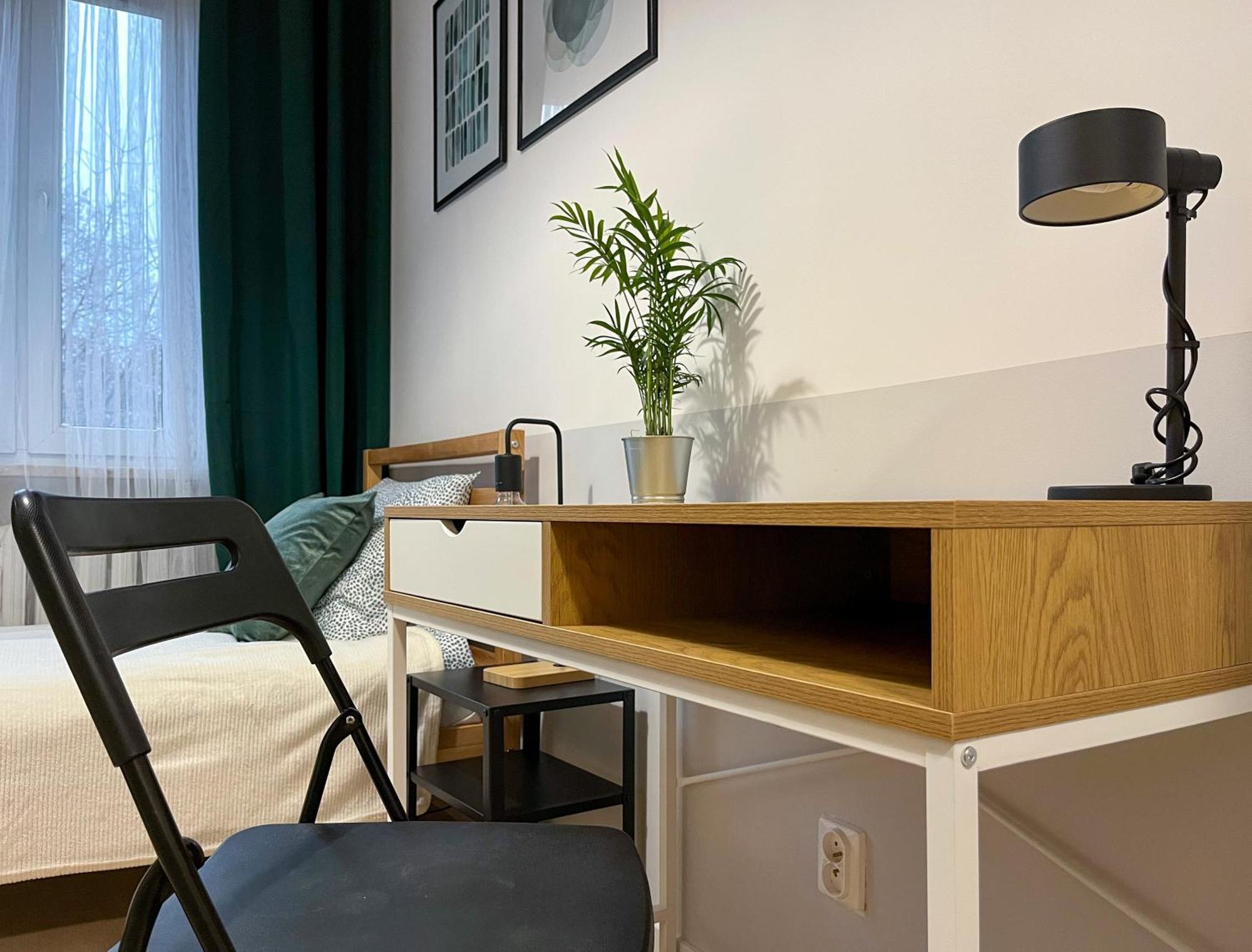 Shape&Color Premium Hostel วอร์ซอ ภายนอก รูปภาพ